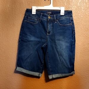 NYT NYDJ Bermuda Shorts, Size 4
